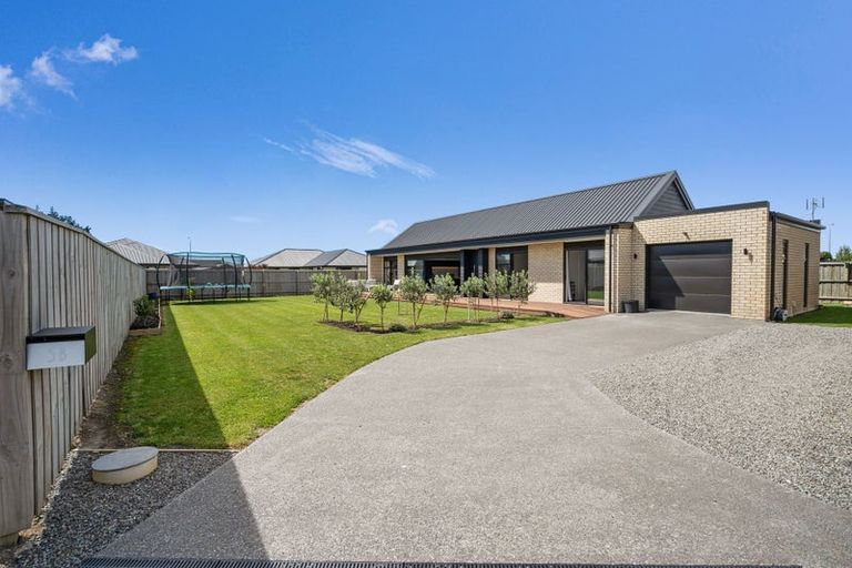 Photo of property in 5b Greenwood Place, Amberley, 7410