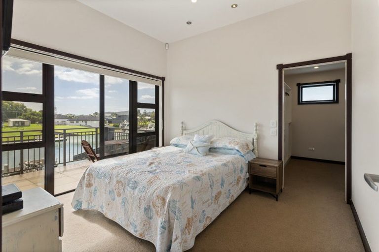 Photo of property in 10 Hei Esplanade, Whitianga, 3510