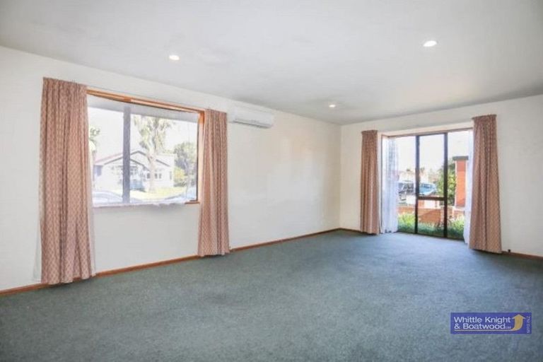 Photo of property in 1/8 Dallas Street, Riccarton, Christchurch, 8041