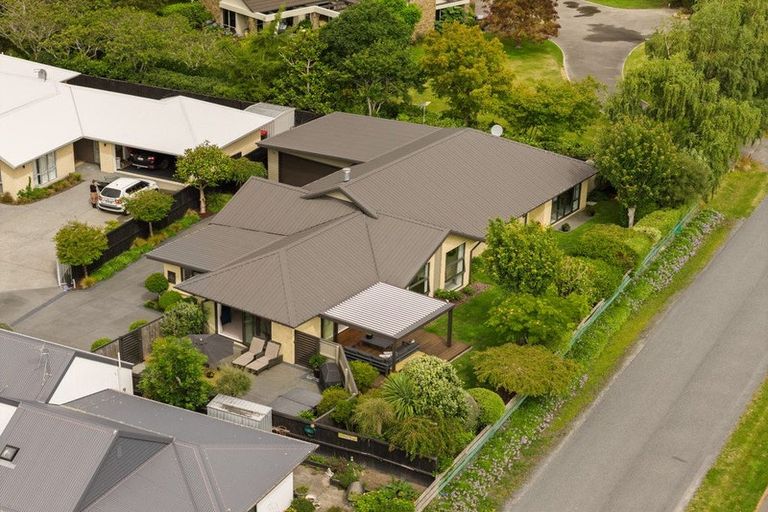 Photo of property in 10e Riverside Lane, Tai Tapu, 7672