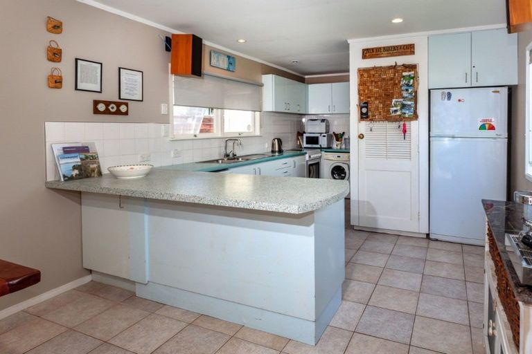 Photo of property in 302b Given Avenue, Whangamata, 3620