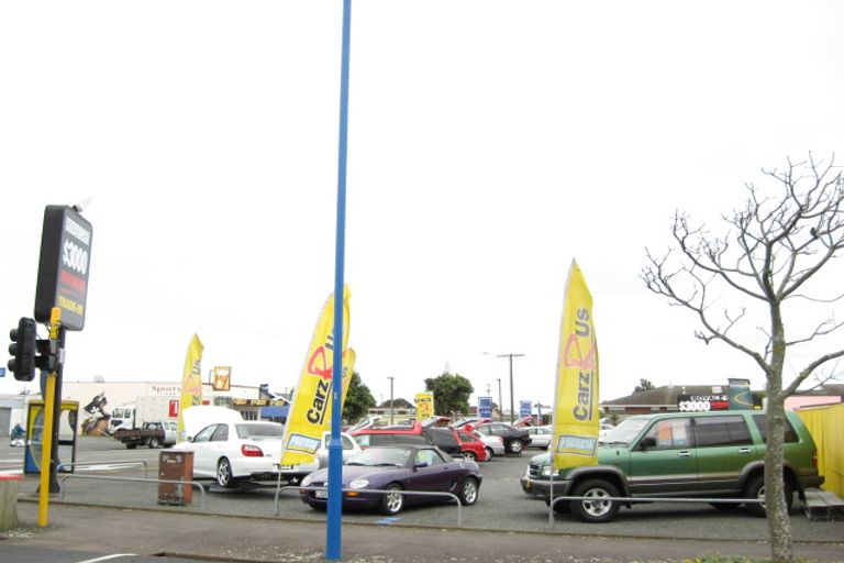 Photo of property in 29/3 Clemow Road, Fitzroy, New Plymouth, 4312