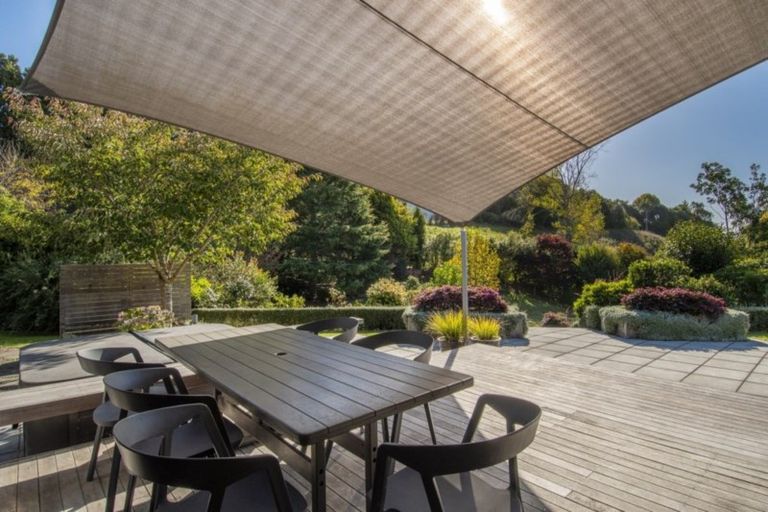 Photo of property in 363 Kaitemako Road, Welcome Bay, Tauranga, 3175