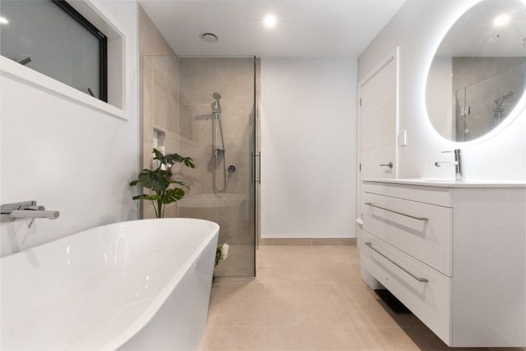 Photo of property in 32 Tuatahi Avenue, Solway, Masterton, 5810