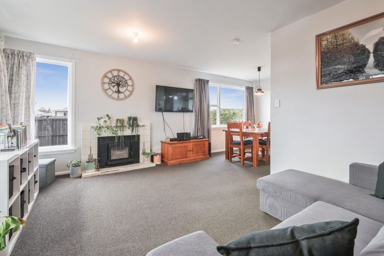 Photo of property in 21 Kinley Street, Rangiora, 7400