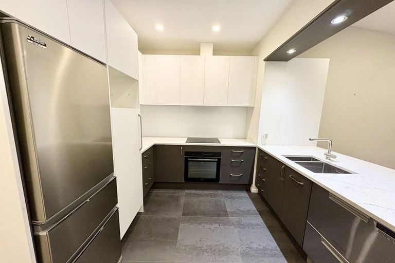 Photo of property in 2/1 Vivian Street, Te Aro, Wellington, 6011