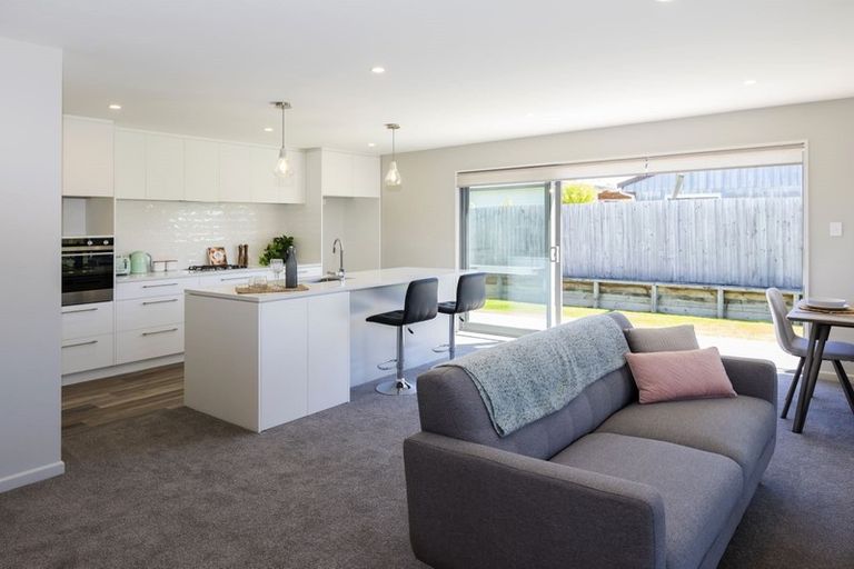 Photo of property in 19 Kingsbridge West, Burwood, Christchurch, 8083