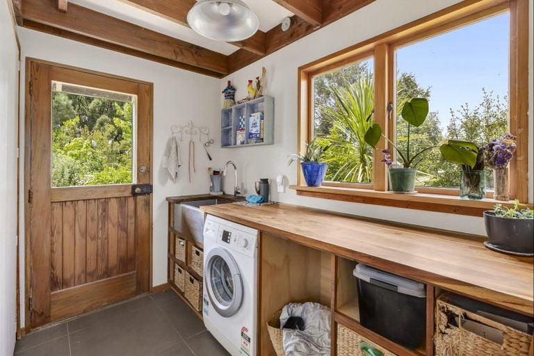 Photo of property in 174 Nuttall Road, Upper Moutere, 7173