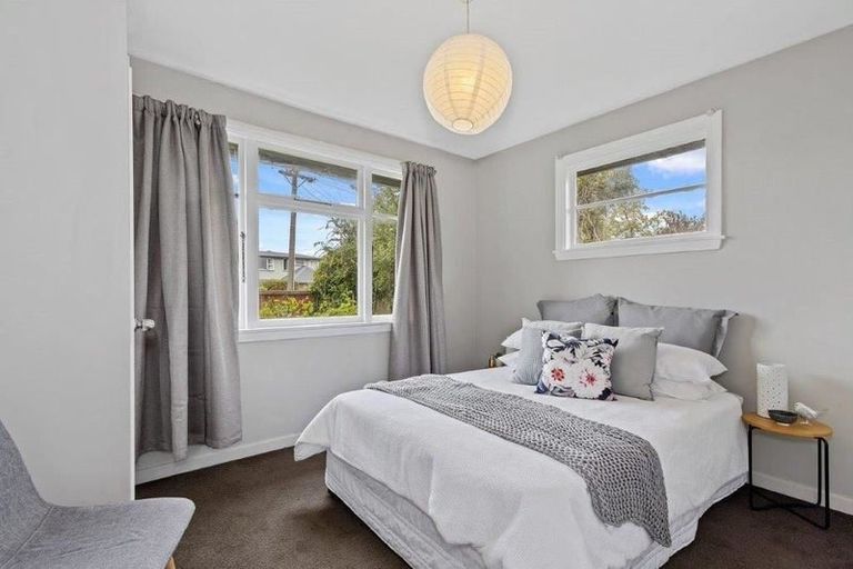 Photo of property in 225 Knowles Street, St Albans, Christchurch, 8052