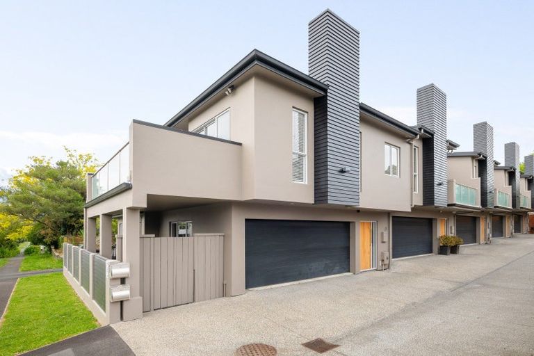 Photo of property in 10a Manning Street, Hamilton Central, Hamilton, 3204