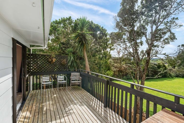 Photo of property in 124 Paramount Parade, Tikipunga, Whangarei, 0112
