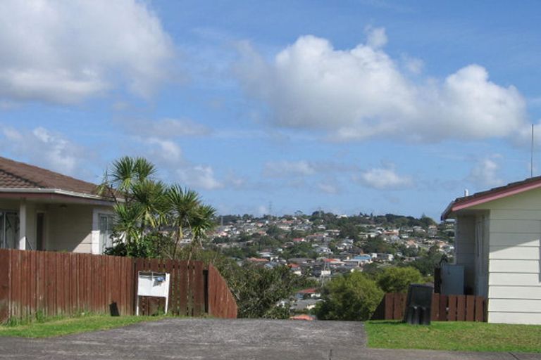 Photo of property in 16b Benchmark Drive, Massey, Auckland, 0614