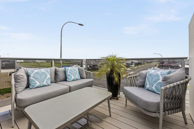 Photo of property in 124b Te Awa Avenue, Te Awa, Napier, 4110