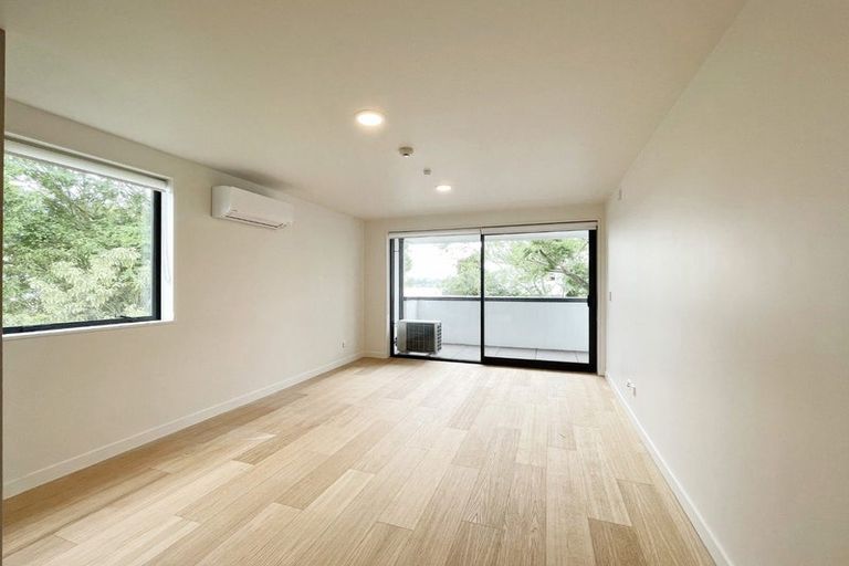 Photo of property in 238 Princes Street, Strathern, Invercargill, 9812