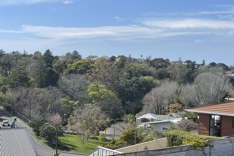 Photo of property in 3 Kavanagh Road, Hospital Hill, Napier, 4110