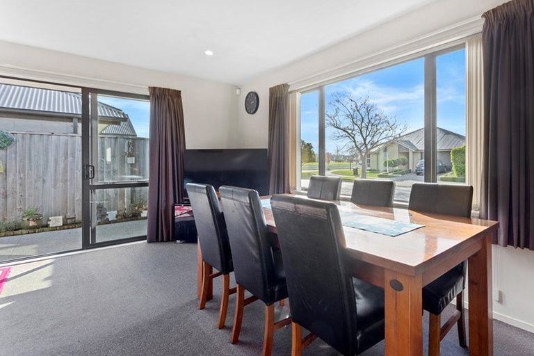 Photo of property in 4 Charente Way, Yaldhurst, Christchurch, 8042