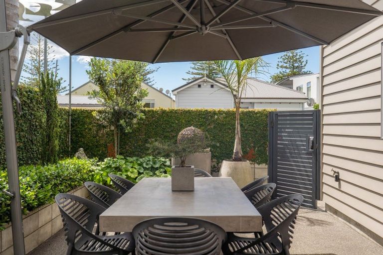 Photo of property in 123 Waghorne Street, Ahuriri, Napier, 4110