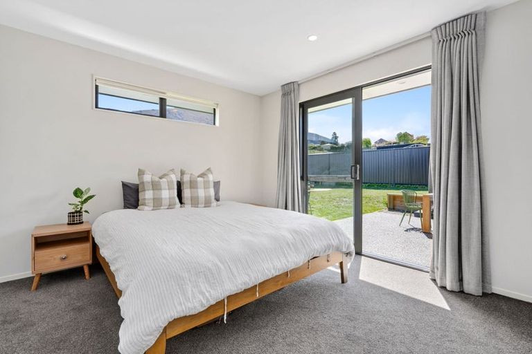 Photo of property in 7 Tomtit Crescent, Lake Hawea, Wanaka, 9382