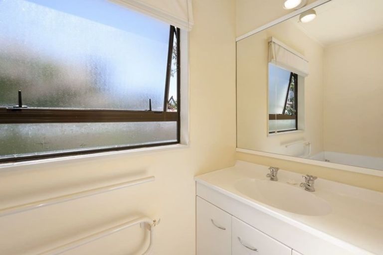 Photo of property in 17 Te Rewha Street, Turangi, 3334