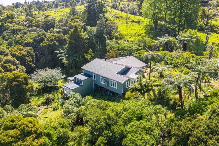 Photo of property in 1052 Wekaweka Road, Waimamaku, Kaikohe, 0473