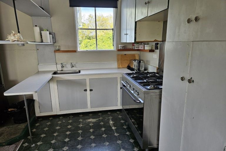 Photo of property in 9 Arthur Road, Owaka, 9585