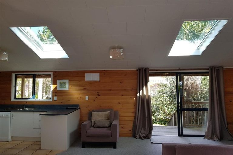 Photo of property in 13 Waterman Drive, Langs Beach, Waipu, 0582