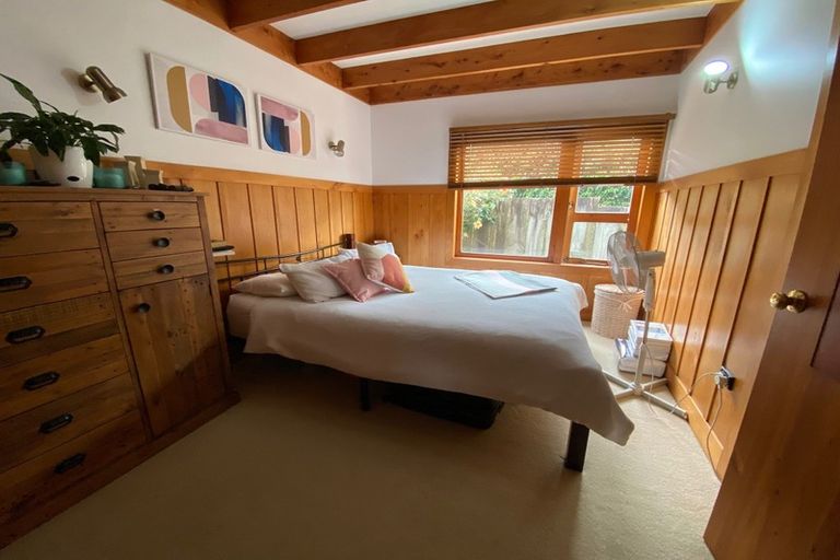 Photo of property in 1/66 Nile Road, Milford, Auckland, 0620