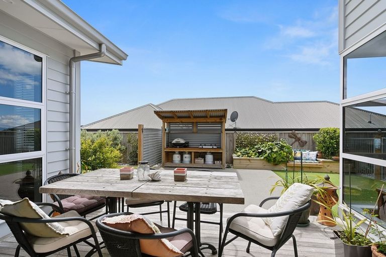 Photo of property in 15 Koi Crescent, Mapua, 7005