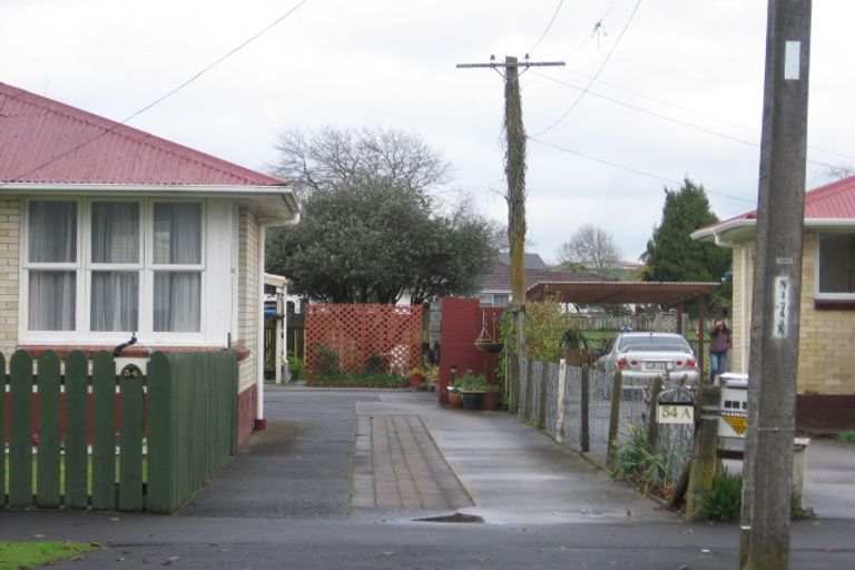 Photo of property in 54 Vardon Road, St Andrews, Hamilton, 3200