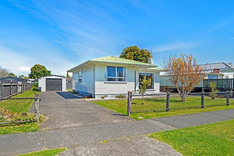 Photo of property in 28 Gordon Street, Mangapapa, Gisborne, 4010