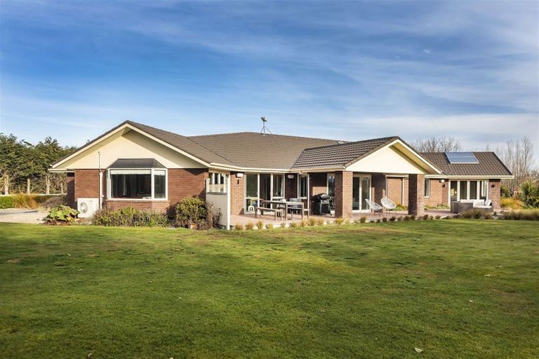 Photo of property in 1468 Tram Road, Swannanoa, Rangiora, 7475