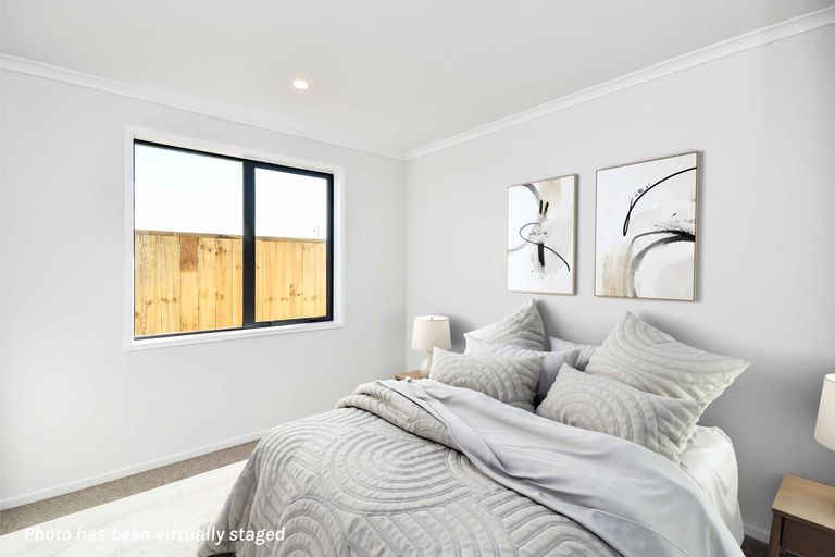 Photo of property in 32 Korowhiti Road, Clarks Beach, 2122