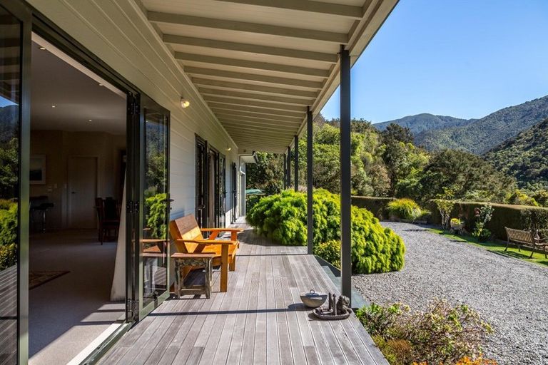 Photo of property in 91 Boar Bush Gully Road, Featherston, 5710