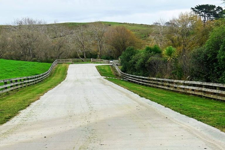 Photo of property in 6a Charity Way, Stillwater, 0993