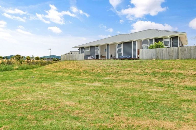Photo of property in 18 Westhill Lane, Papamoa Beach, Papamoa, 3118