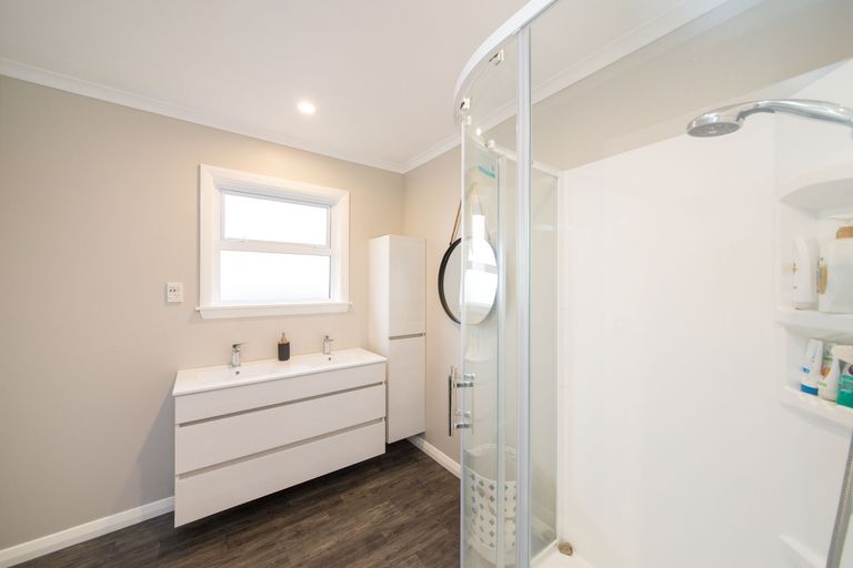 Photo of property in 56 College Street, Awapuni, Palmerston North, 4412