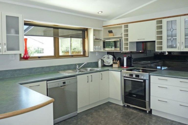 Photo of property in 8 Fairfield Street, Brightwater, 7022