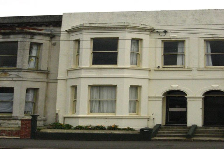 Photo of property in 30 Clyde Street, North Dunedin, Dunedin, 9016