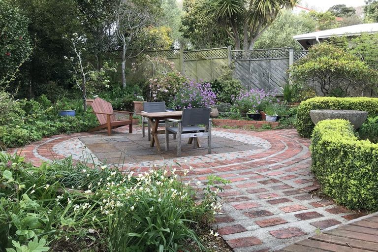 Photo of property in 35 Rimu Road, Kelburn, Wellington, 6012