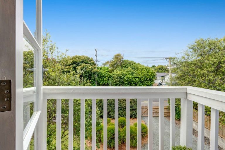 Photo of property in 48 D'oyly Drive, Stanmore Bay, Whangaparaoa, 0932