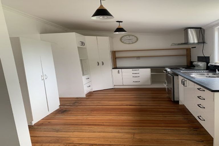 Photo of property in 20 Bridge Street, Eketahuna, 4900