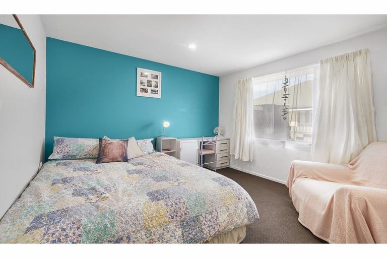 Photo of property in 865a Ferry Road, Woolston, Christchurch, 8023