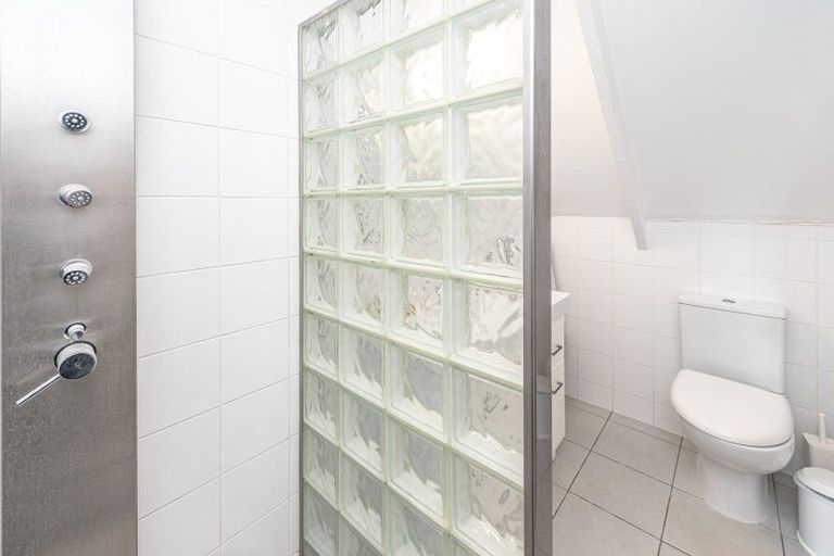 Photo of property in 10 D'arcy Road, Bastia Hill, Whanganui, 4500