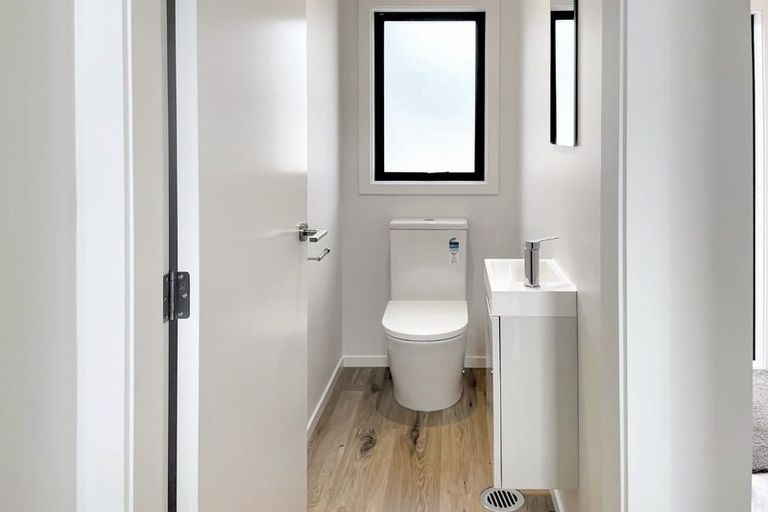 Photo of property in 9 Main Road, Wainuiomata, Lower Hutt, 5014