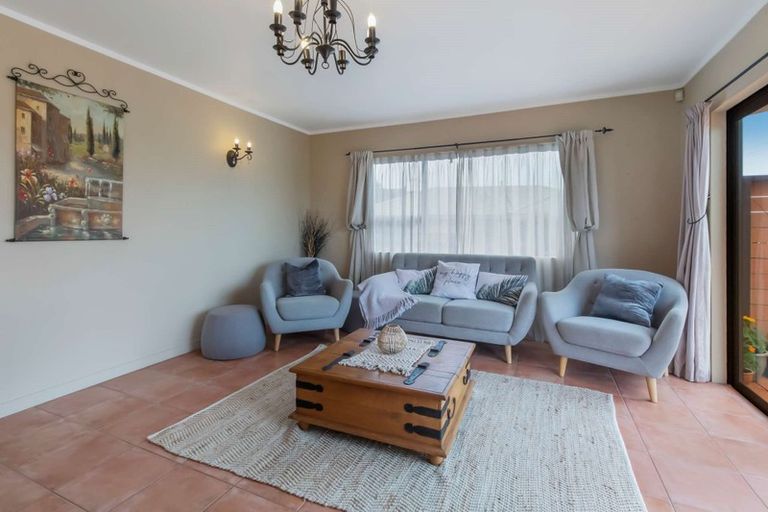 Photo of property in 320 Papamoa Beach Road, Papamoa Beach, Papamoa, 3118