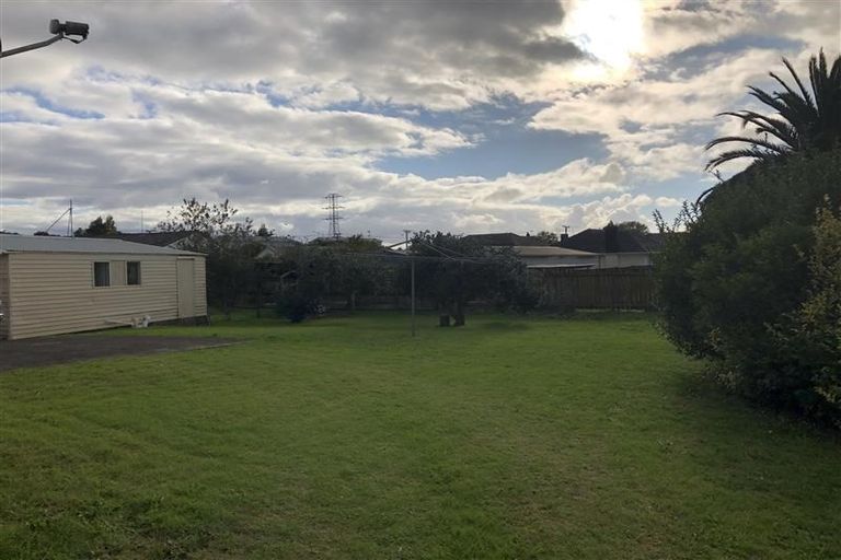 Photo of property in 15 O'connor Street, Otara, Auckland, 2023