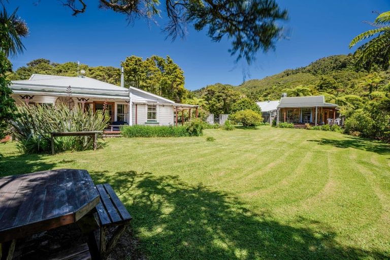 Photo of property in 839 Collingwood-puponga Main Road, Collingwood, 7073
