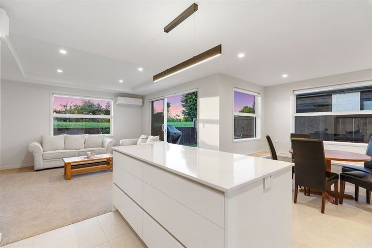 Photo of property in 1 Hinaki Street, Poike, Tauranga, 3112