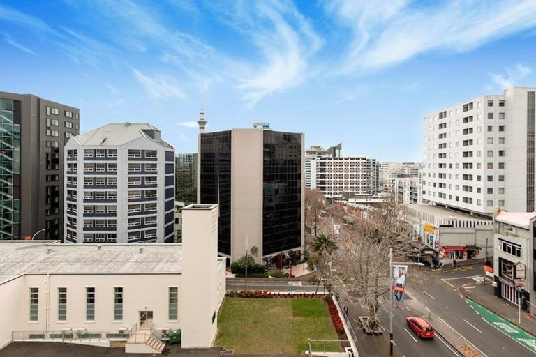 Photo of property in Heritage Tower Apartments, 517/22 Nelson Street, Auckland Central, Auckland, 1010