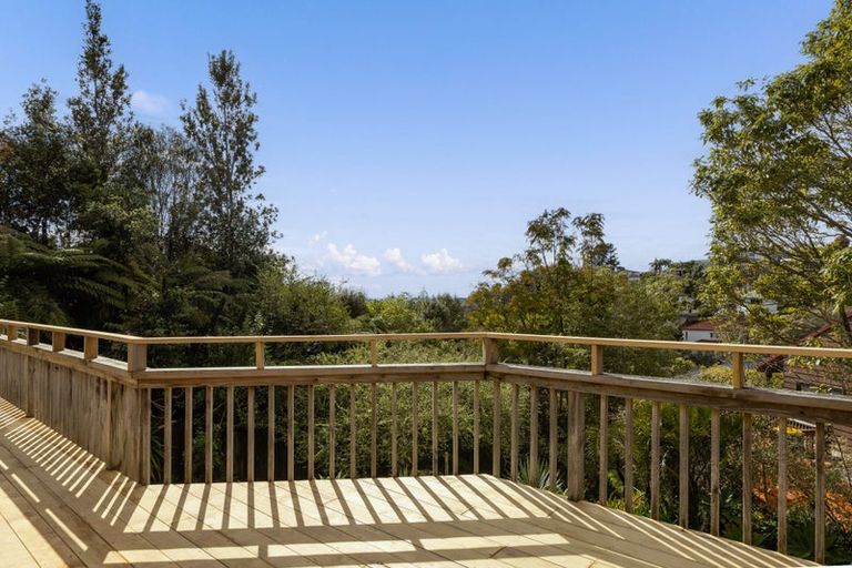 Photo of property in 2/64 Langana Avenue, Browns Bay, Auckland, 0630